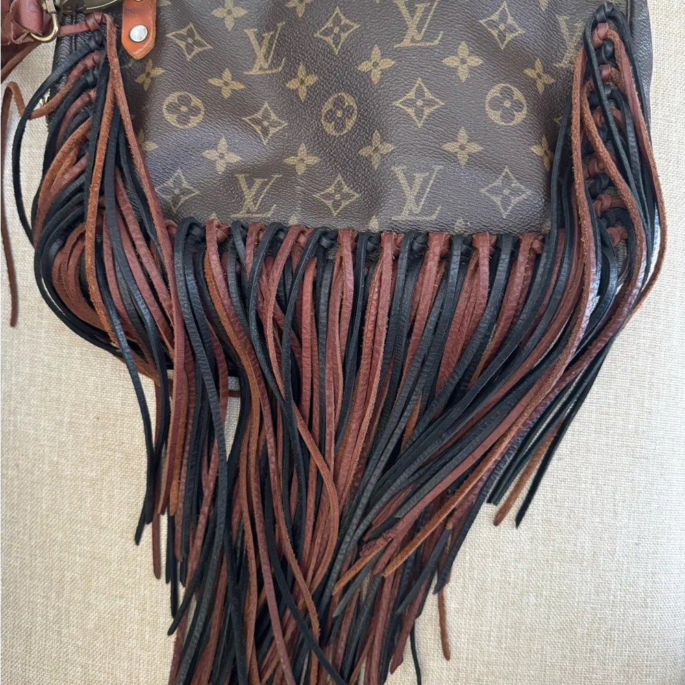 Louis Vuitton Monogram Brown Fringe Crossbody Bag
